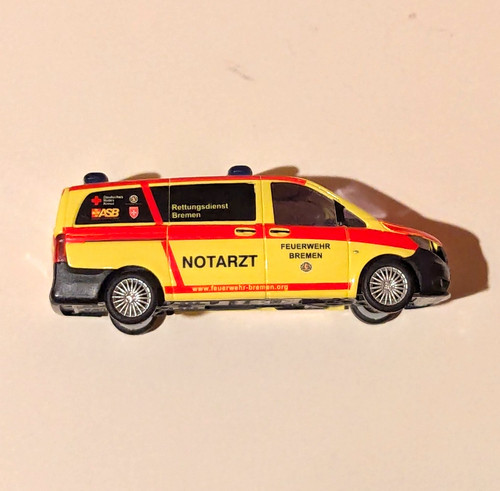 Herpa mercedes notarzt - herpa,