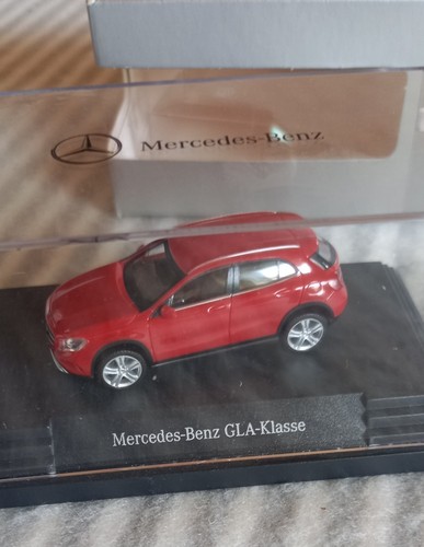 Herpa mercedes gla - herpa,