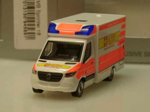 Herpa mercedes sprinter 18 - herpa,